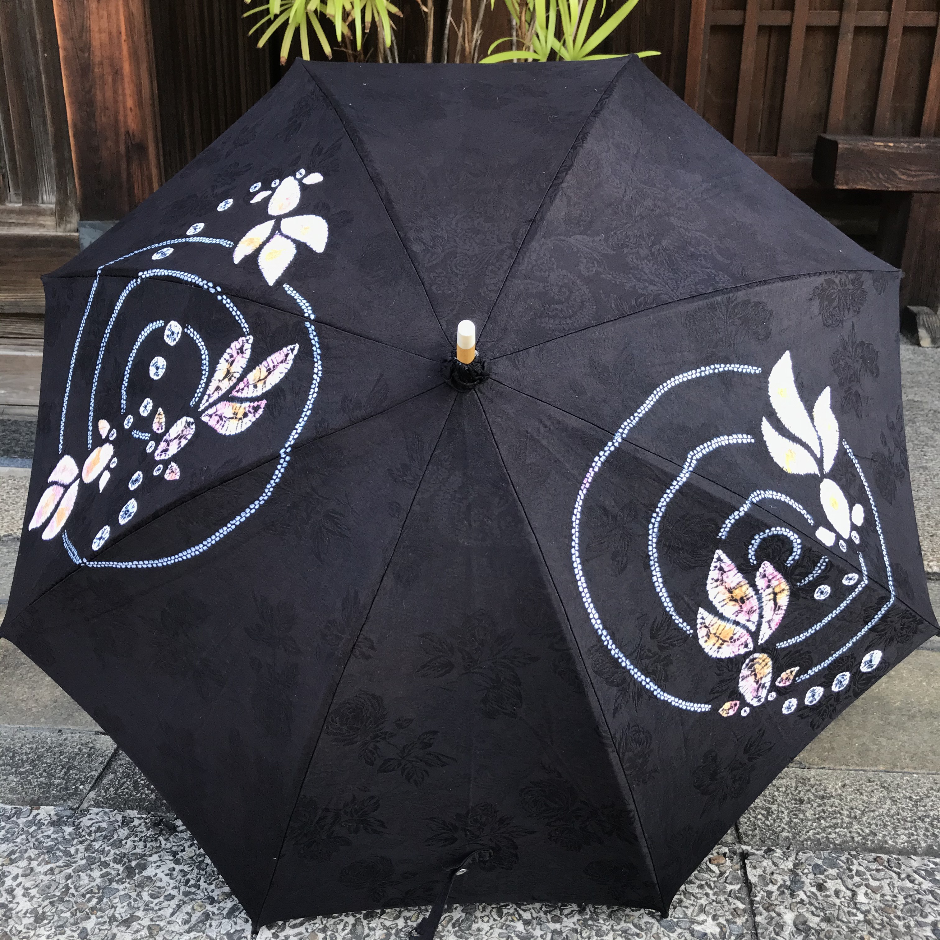 有松絞り日傘 〜桃色の金魚たち〜 傘・日傘 絞り染めしぼるん