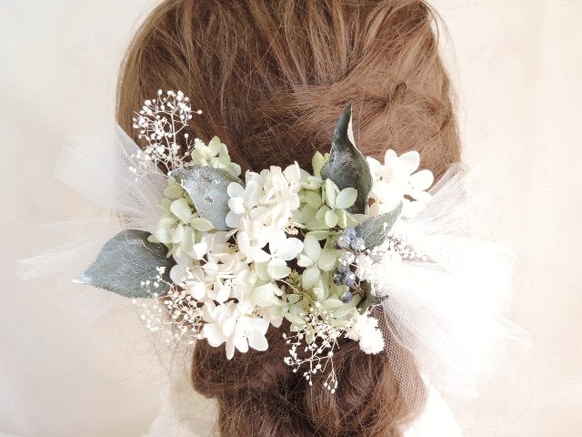 R3-ｋ　ドライフラワー　フォトウェディング　チュール　成人式髪飾り　成人式　卒業式　結婚式　振袖　グリーン　ホワイト