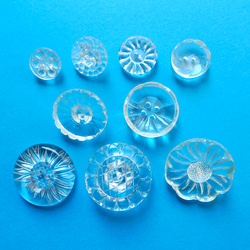 アンティークボタン　氷の華 2枚目の画像