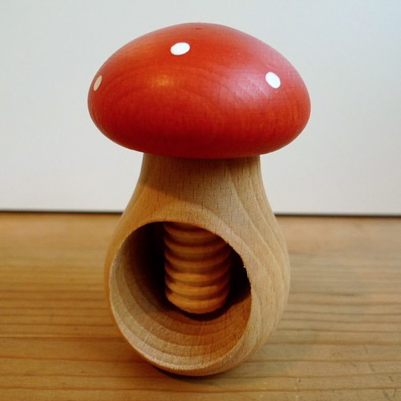 入荷しました！**きのこのくるみ割り 赤色のムホムルカ その他キッチン