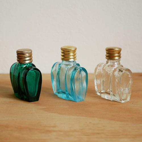 チェコガラスの小さな小瓶4 ラムネ色 ディフューザー・アロマポット