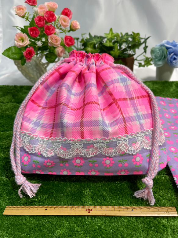 ●ピンクス●２枚セット☆ピンクパープルなレースのかわいい袋物☆マチ・裏布付き・袋口フリルのしっかりめ巾着 2枚目の画像