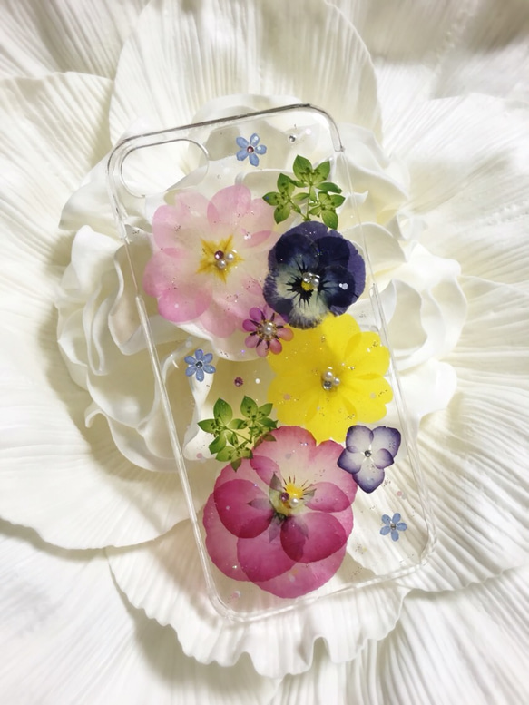 お花いっぱいスミレとジュリアンのiPhoneケース⑲ 2枚目の画像