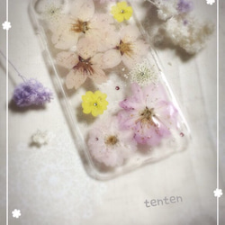 【受注製作】お花いっぱいiPhoneケース 1枚目の画像