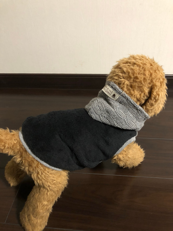 XSサイズのみ！犬服‼︎ケーブルニット縄編み グレー黒ボア⭐︎ 5枚目の画像