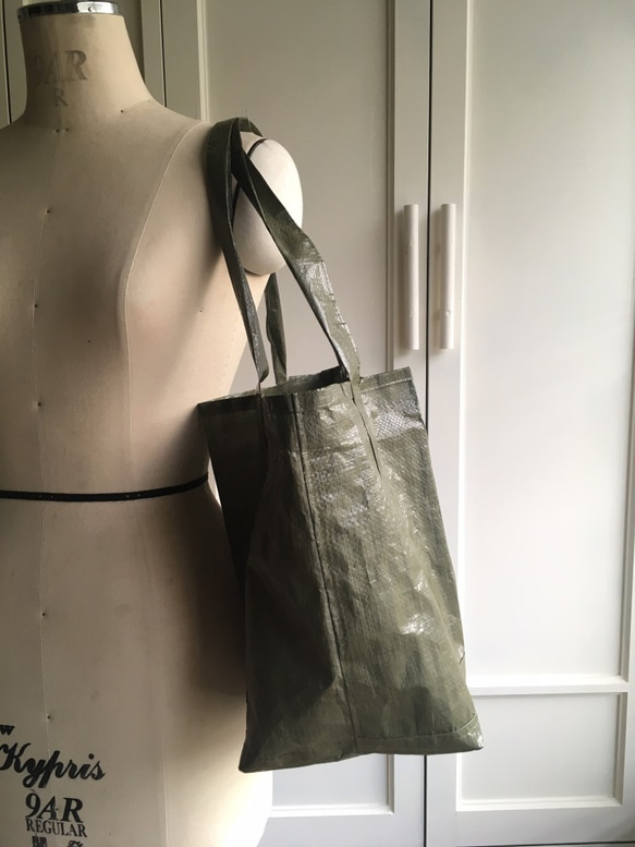レジ袋有料化 ニオイがつかない エコバッグ Lサイズ ポリエチレンシート ショッピング マイバッグ アウトドア キャン 2枚目の画像