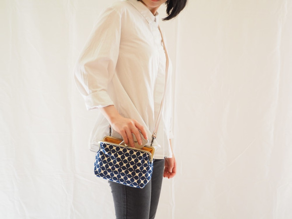 【受注制作】キャロル【インクブルー】　がまぐちショルダーバッグ 7枚目の画像