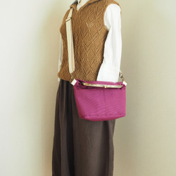 【限定・サンプルセール】帆布がまぐち2wayショルダーバッグ　≪ラズベリーレッド≫ 2枚目の画像