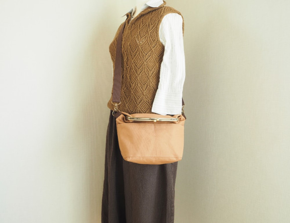 【現品限定・サンプルセール】帆布がまぐち2wayショルダーバッグ　≪モカベージュ≫ 2枚目の画像