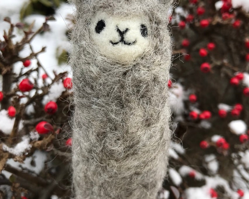 受注製作】中サイズ・グレーのアルパカ 羊毛フェルト mochoko 通販
