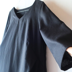 亞麻&amp;棉質側褶連衣裙（自由/黑色） 第2張的照片