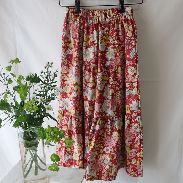 100％純棉3層分層裙（免費/ Akaji花卉圖案） 第8張的照片