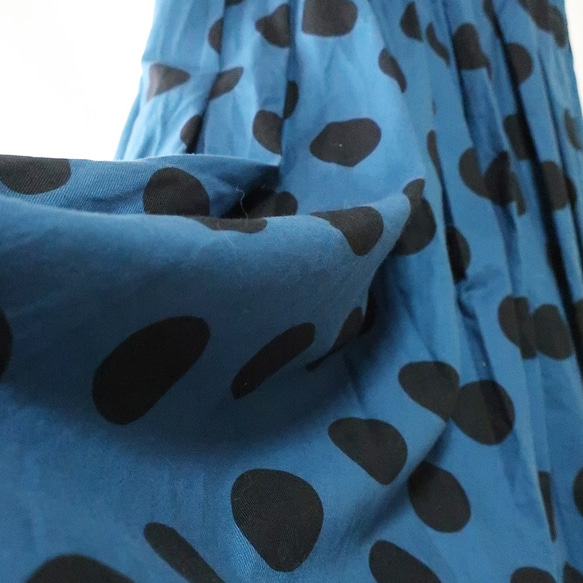 100％棉質隱形裙（自由/藍色波爾卡圓點） 第9張的照片