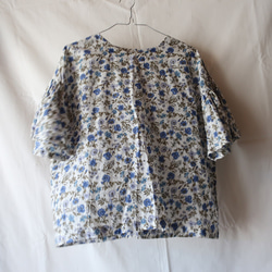 100％純棉荷葉袖襯衫（免費/花卉圖案） 第6張的照片