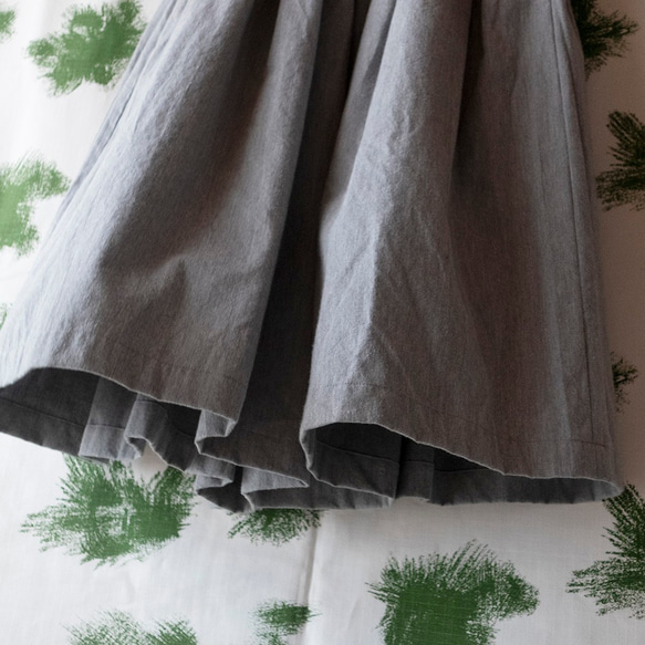 100％棉質粘性短裙（免費/灰色） 第9張的照片