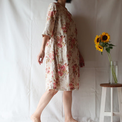 亞麻棉質花朵側邊連衣裙（2L-3L /花朵圖案） 第2張的照片