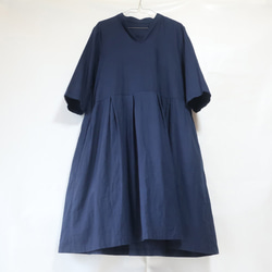 亞麻棉質立領連衣裙（免費/深藍色） 第4張的照片