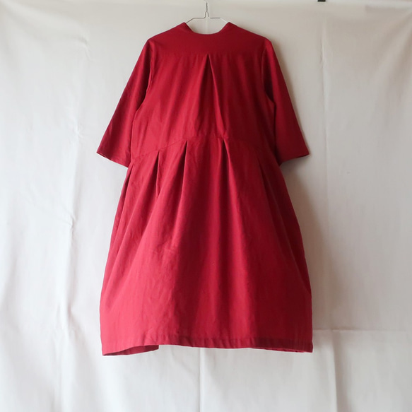 亞麻棉質立領連衣裙（免費/紅色） 第9張的照片