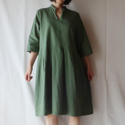 亞麻棉質立領連衣裙（免費/綠色） 第5張的照片