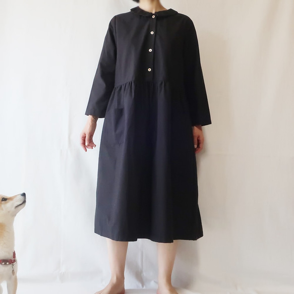 100％棉質純色連衣裙（免費/黑色） 第6張的照片