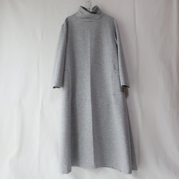 100％棉質針織長連衣裙（免費/灰色） 第6張的照片