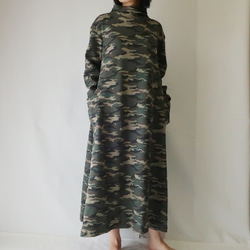 100％棉質針織最大長度迷彩圖案連衣裙（免費/迷彩圖案） 第5張的照片