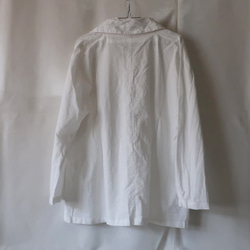 亞麻和棉質領子套頭衫（免費/白色） 第10張的照片