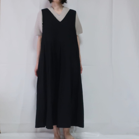棉麻V領套頭裙（免費/共9色） 第3張的照片