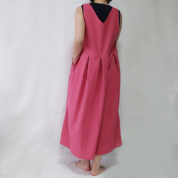 半麻V領套頭裙（自由/粉色） 第10張的照片