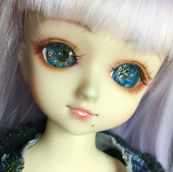 レジンアイ18mm 水中花アイ 新作 BLUE FLOWER UVカット加工 保証付き 球体関節人形 SD ドールアイ 3枚目の画像