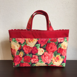 ❣️送料無料❣️ LIBERTY  バッグインバッグ ＊  Sheona Rose 1枚目の画像