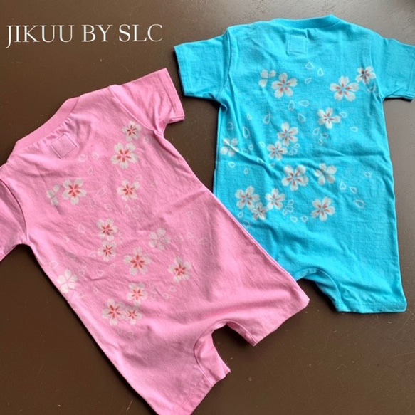 【JIKUU BY SLC】京友禅/手染め/コットン半袖ベビーロンパース『桜』/パステルカラー 3枚目の画像