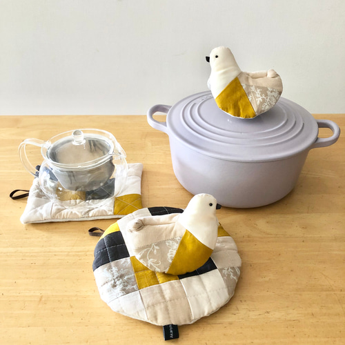 おうちごはんを応援☆鳥の鍋つかみ＊マスタードイエロー その他