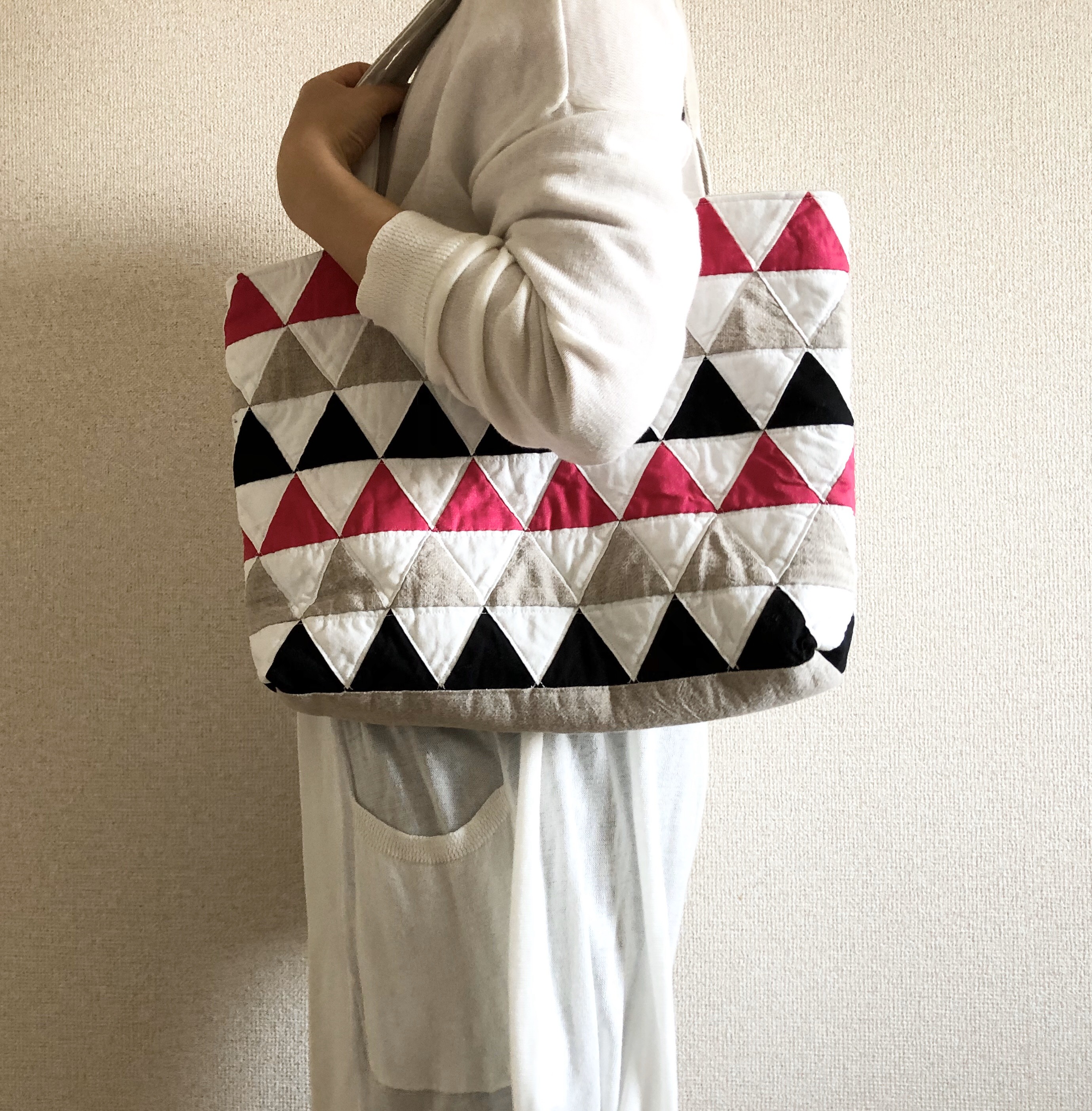 一点もの＊三角のパッチワークトート＊ピンク