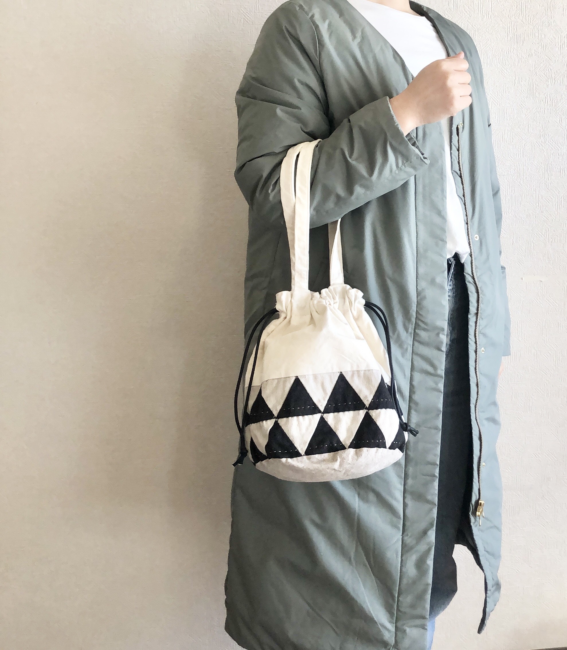 和装バック 巾着 ♡皮 パッチワーク 1点もの＊パッチワークの巾着バッグ その他バッグ あかりや 通販