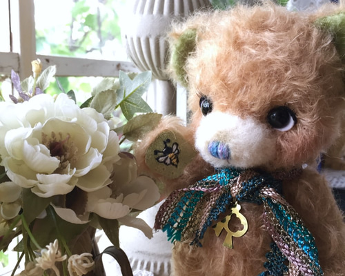 刺繍が可愛いテディベアちゃん♫ ぬいぐるみ RIERIN 通販