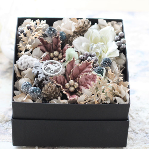 ☆キラキラ冬のフラワーボックス アートフラワー Candy Lei