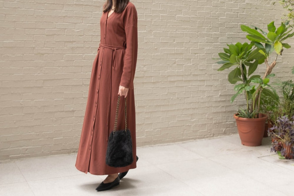 SAMEDi - 優雅修身長洋裝(附腰帶)-磚紅 第3張的照片