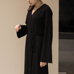SAMEDi - 優雅修身長洋裝(附腰帶)-黑 第1張的照片