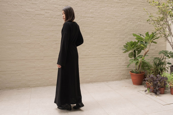 SAMEDi - 優雅修身長洋裝(附腰帶)-黑 第3張的照片