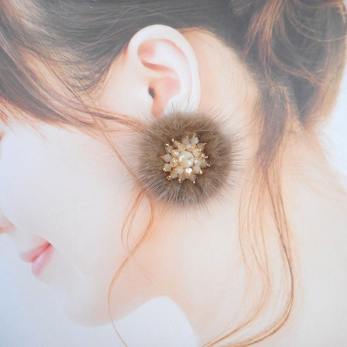 華やか✨ビジュー×ミンクファーの大人可愛いピアス/イヤリング 