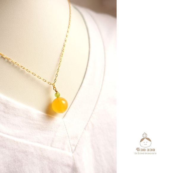 “Mikan”項鍊 [14kgf，天然石材] 橙色方解石和橄欖石 第1張的照片