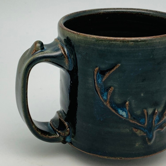 深藍釉鹿角馬克杯(n05) 第8張的照片