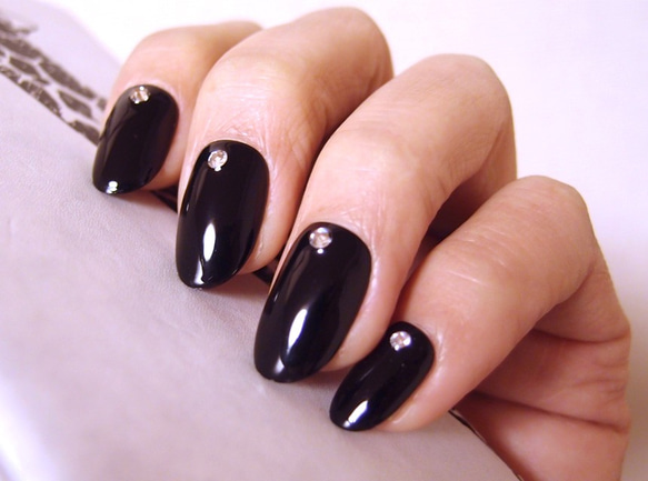 シンプルネイルチップ ブラック 黒 10枚セット ネイルチップ（つけ爪