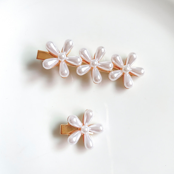 パール　フラワー　ヘアピン　2個セット 2枚目の画像