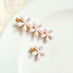 パール　フラワー　ヘアピン　2個セット 3枚目の画像