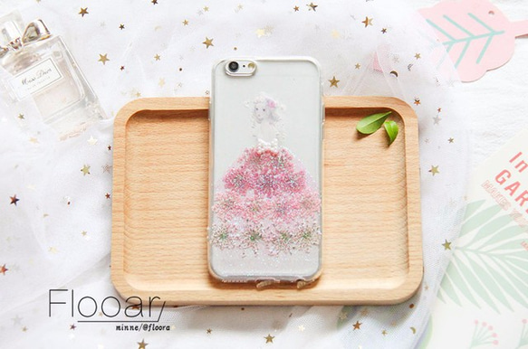 ･.｡*･:押し花 ウエディングドレス ･.｡*･: 押し花 [全機種対応] スマホケース  iPhone 手帳型変更可 1枚目の画像