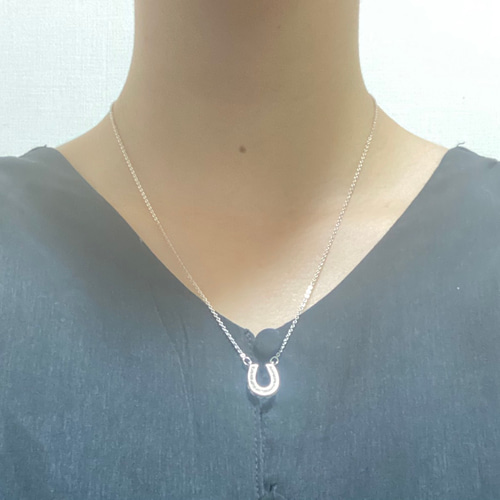 幸せの馬蹄 スワロフスキー ネックレス ネックレス・ペンダント 幸せの馬蹄 スワロフスキー ネックレス ネックレス・ペンダント