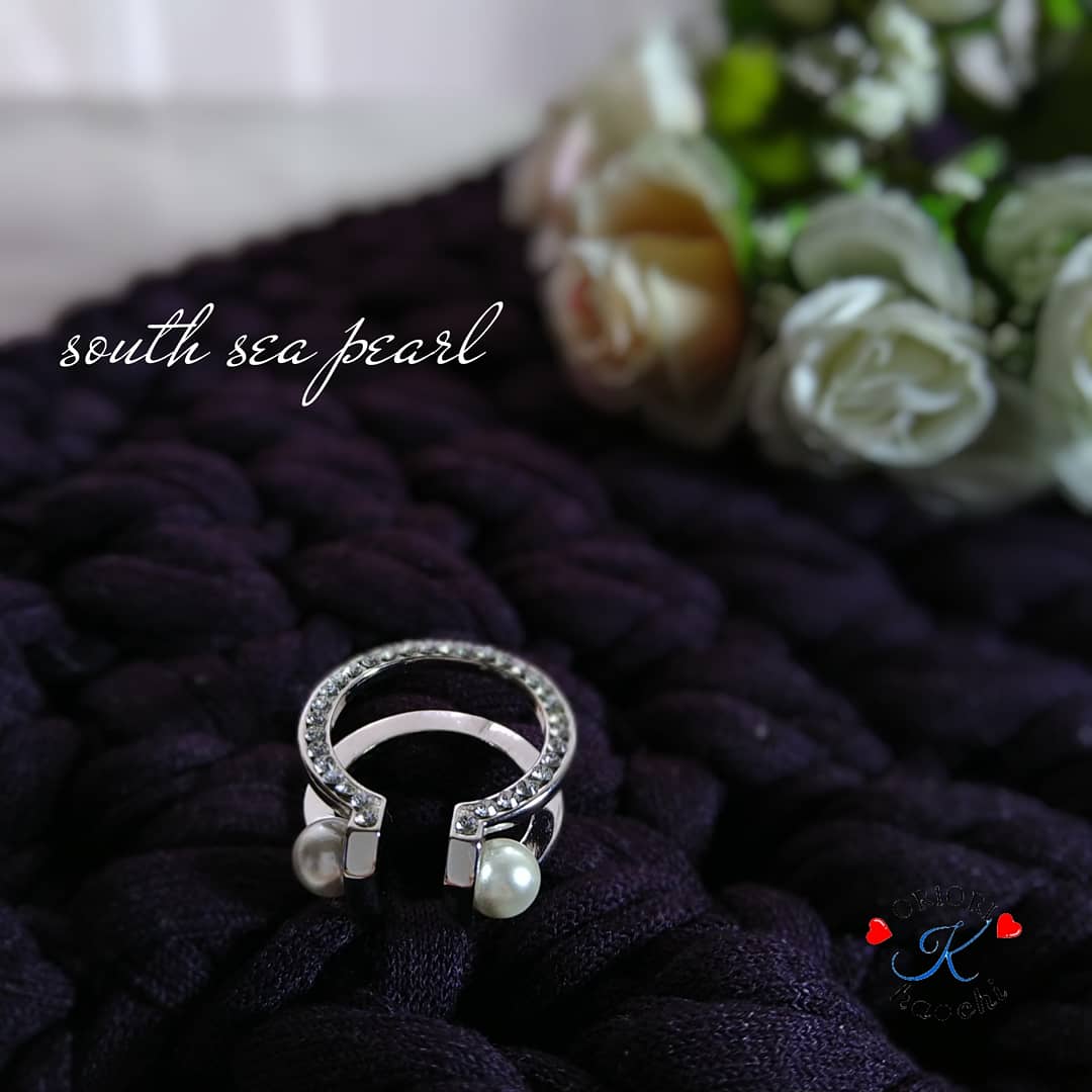 スワロフスキー　サウスシーパールリング