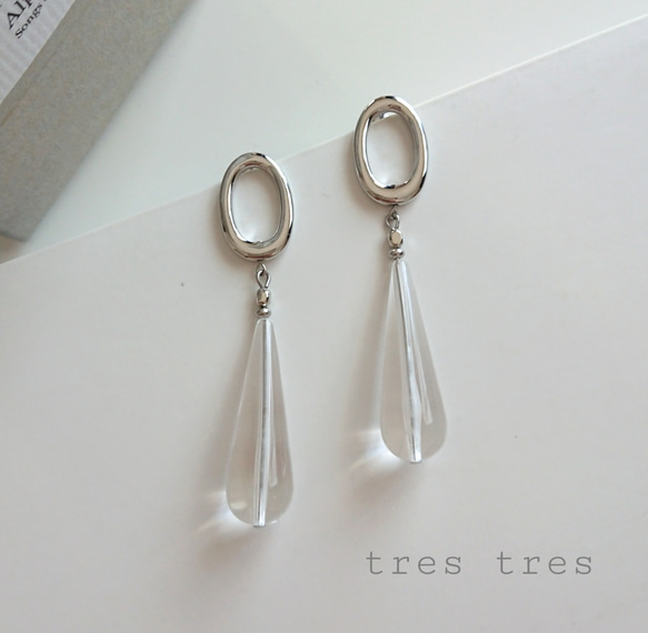 シルバー◆メタルリングとクリアドロップビーズのピアス/イヤリング◆春 夏 透明 大ぶり シンプル しずく 涼しげ 1枚目の画像